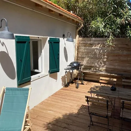 Petite Maison Typique De Ville Marselha Exterior foto